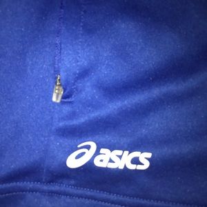 Asics Jackets & Coats - Asics zip jacket sz Large, so comfy with pockets Asics Jackets & Coats - Asics zip jacket sz Large, so comfy with pockets